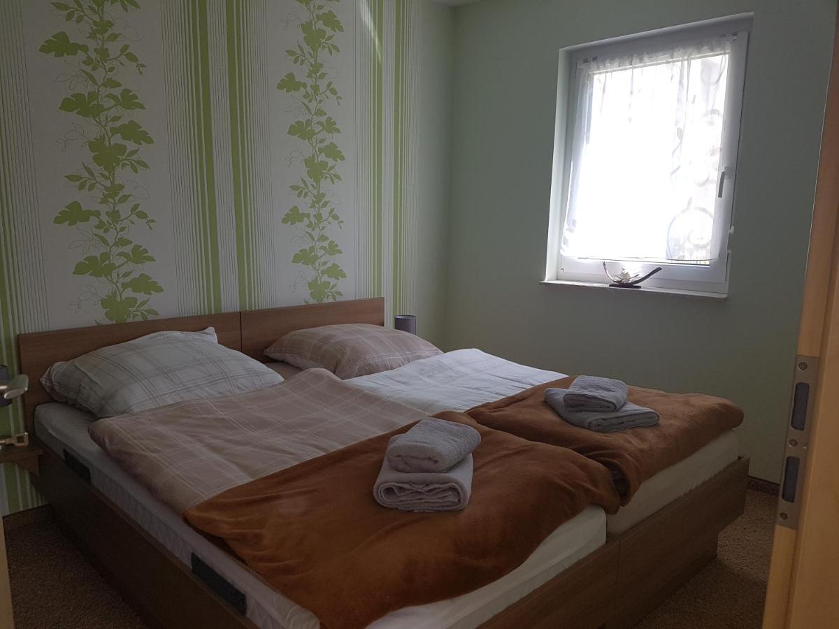 Ferienwohnung Mit Bauernhofflair Löbau Exterior foto